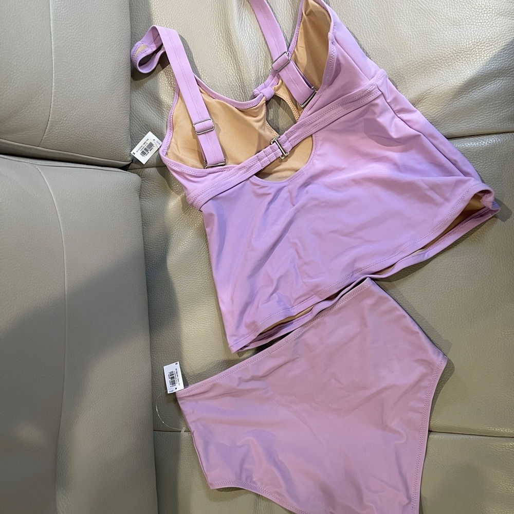 Bathing Suit - Picture 3 of 4